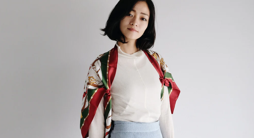 How to Turn a Scarf Into 10 Different Outfits